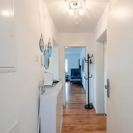 Apartment Lovely In